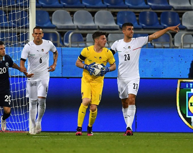  三球24+12黄蜂终结骑士连胜  